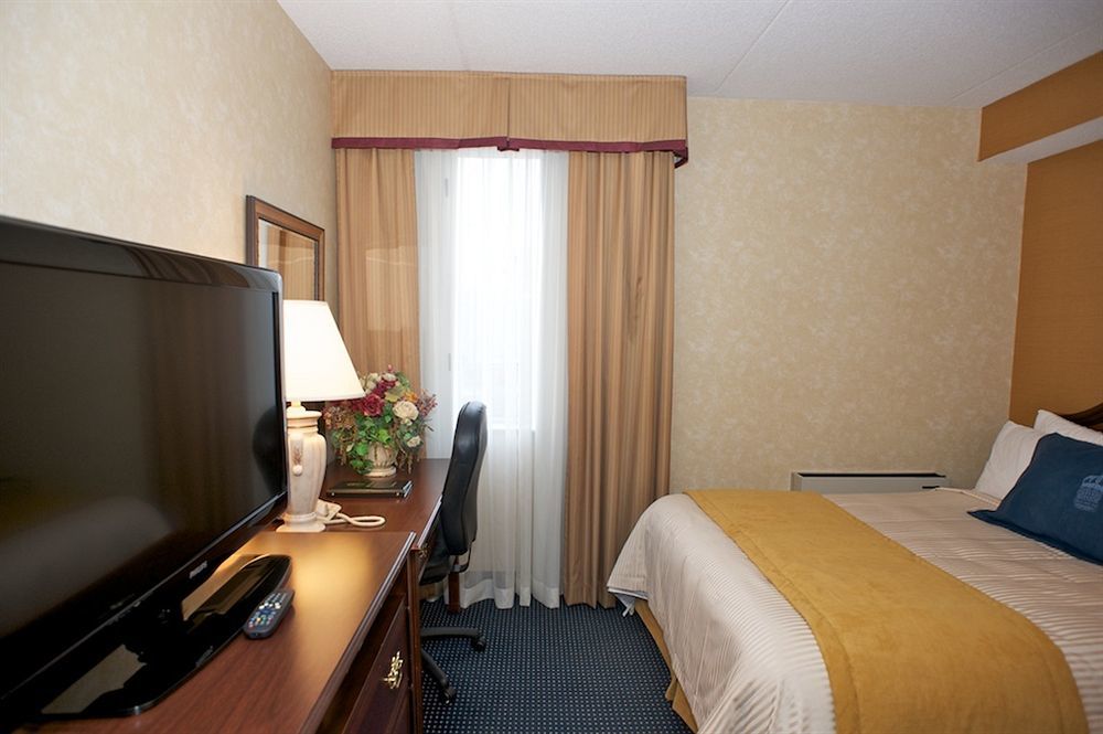 Monte Carlo Inn Airport Suites Mississauga Kültér fotó