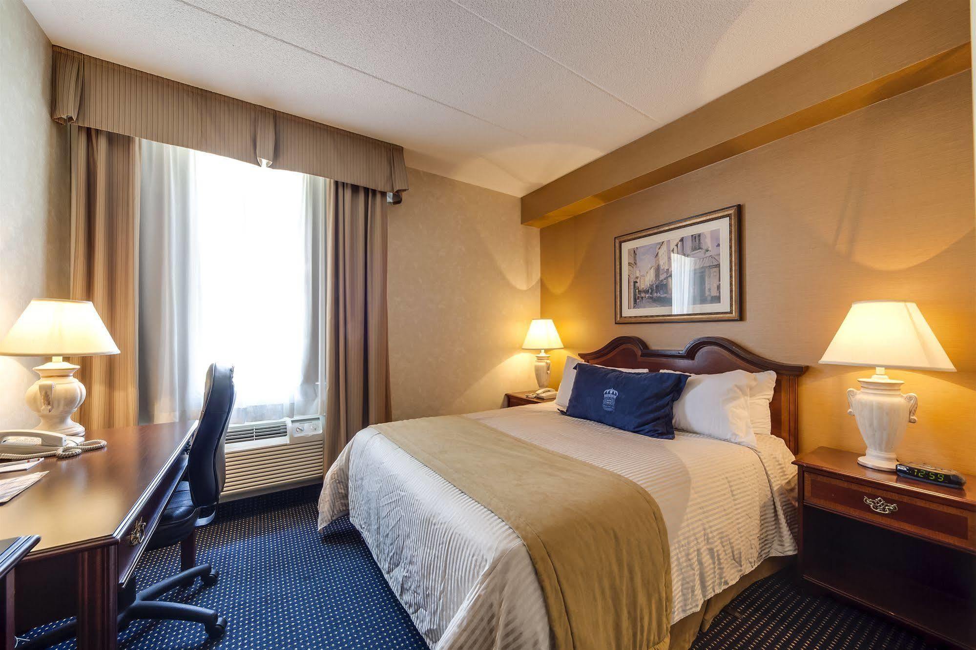 Monte Carlo Inn Airport Suites Mississauga Kültér fotó