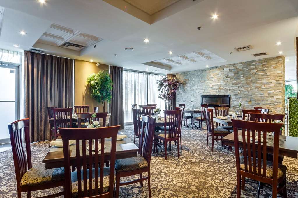Monte Carlo Inn Airport Suites Mississauga Szoba fotó